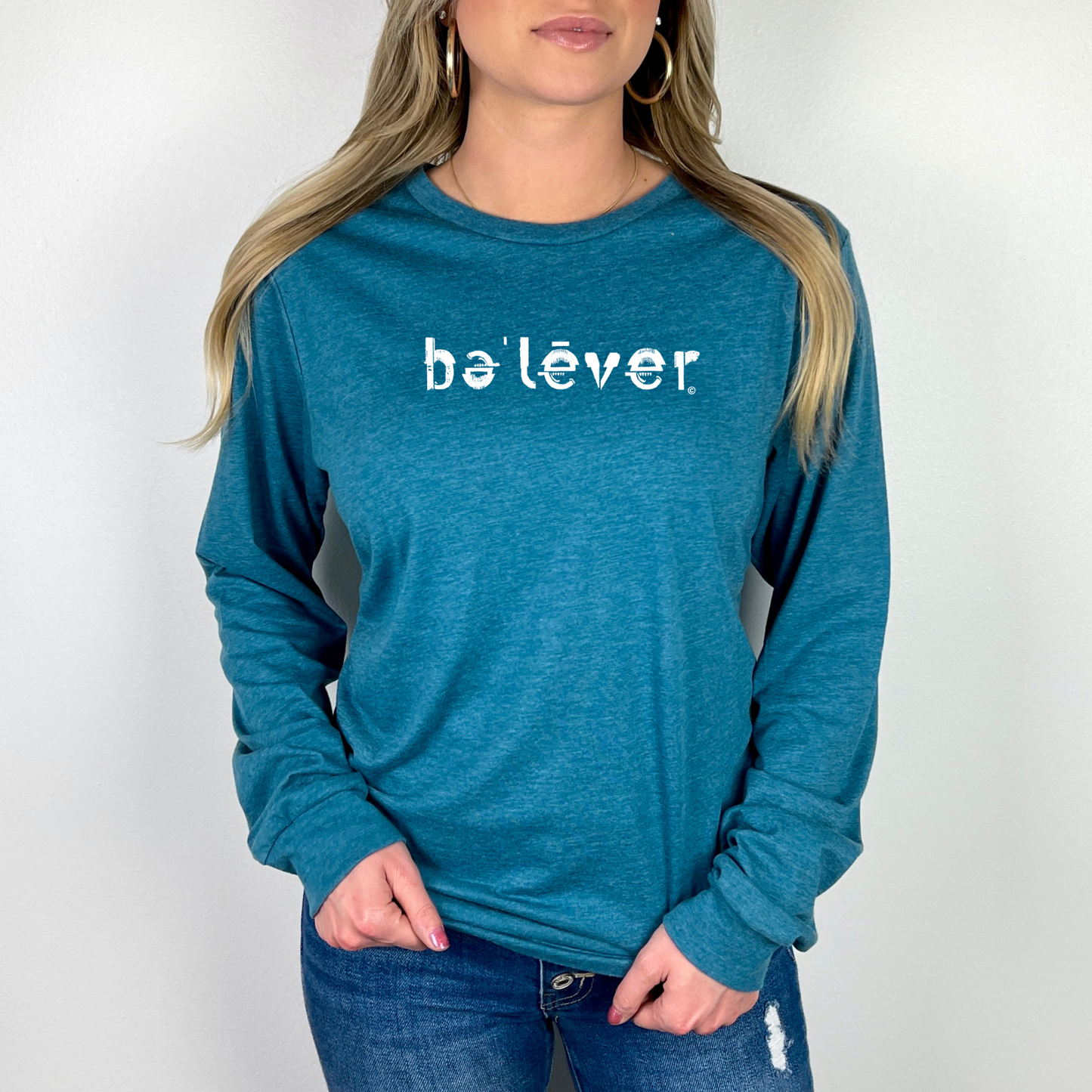 Long Sleeve T-Shirt - believer - White Design