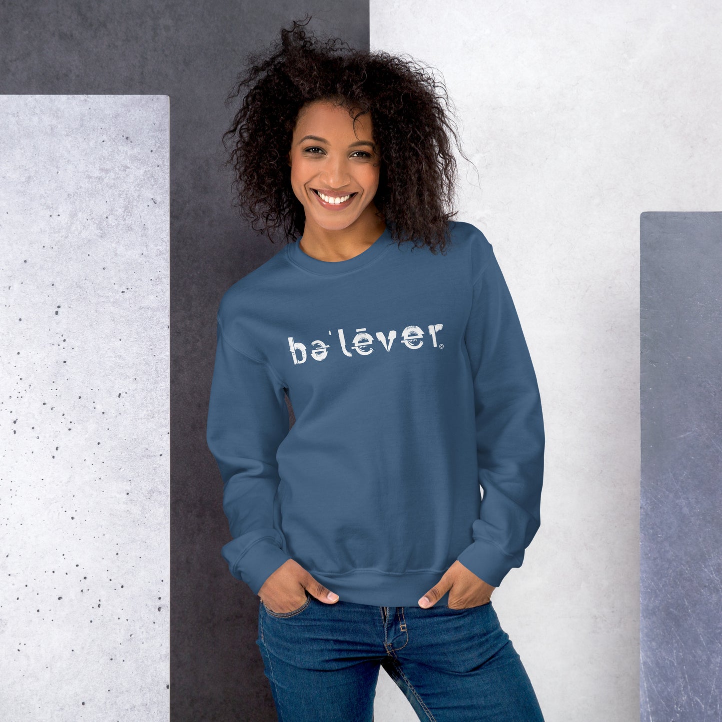 Classic Sweatshirt - believer - White Design