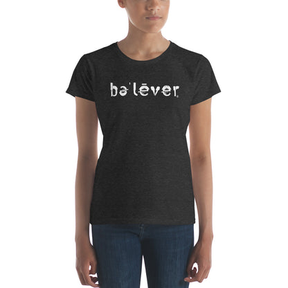 Fashion Fit Fitted T-Shirt - believer - White Design